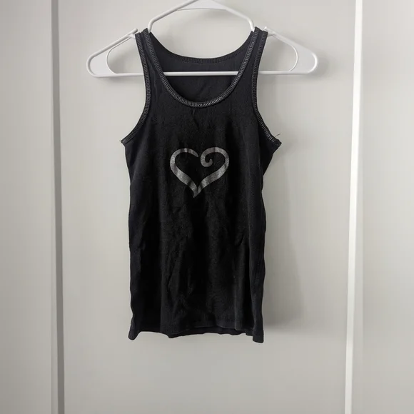 Cute PJ set - Picture 2 of 4